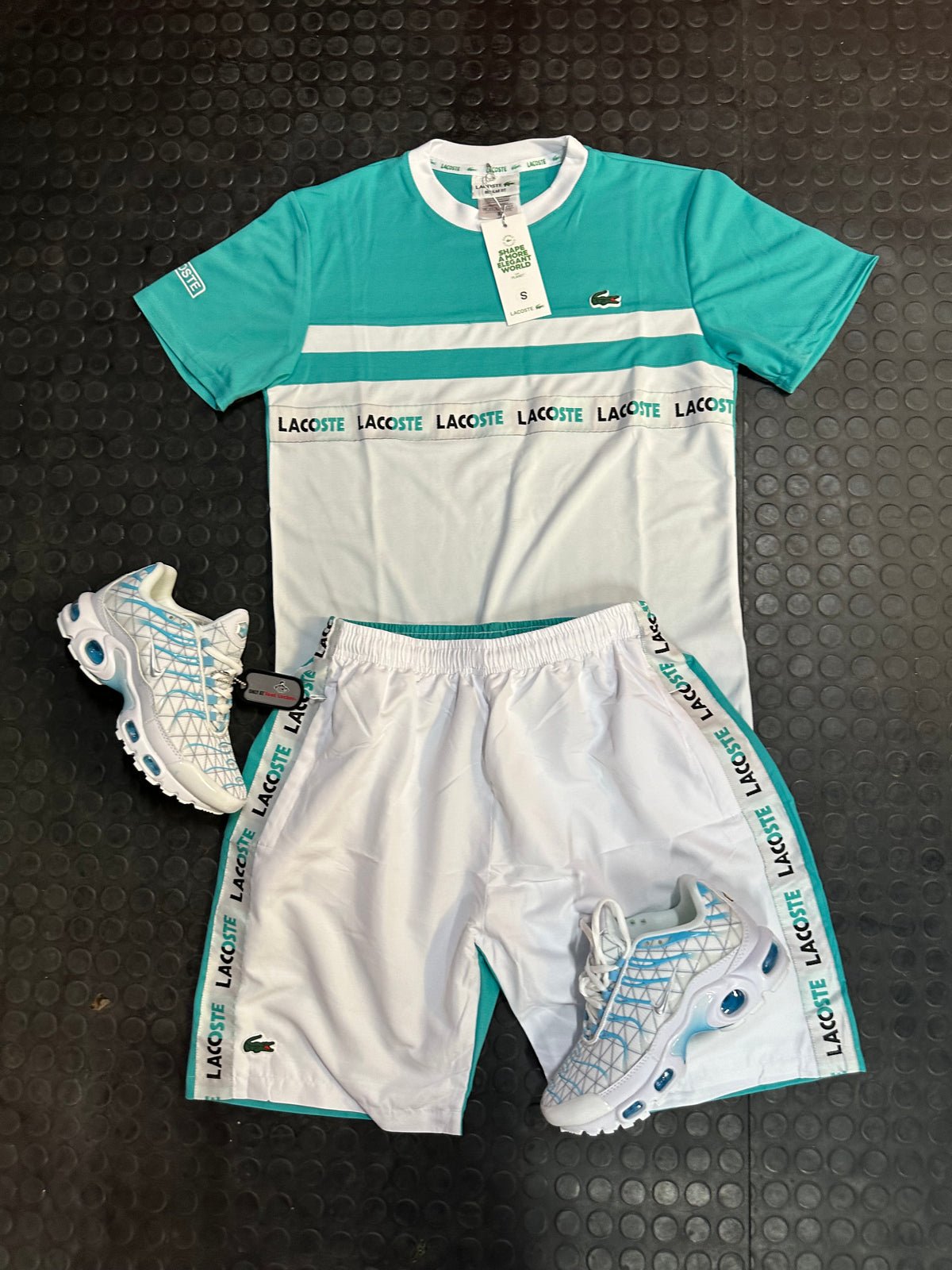Chandal de lacoste