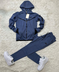 Nike tech