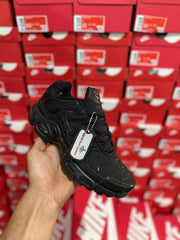 NIKE TN NEGRO