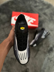 NIKE AIR MAX PULS