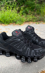NIKE SHOX TL
