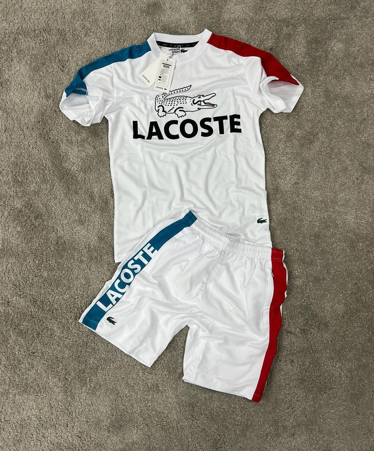 Chandal de lacoste corto