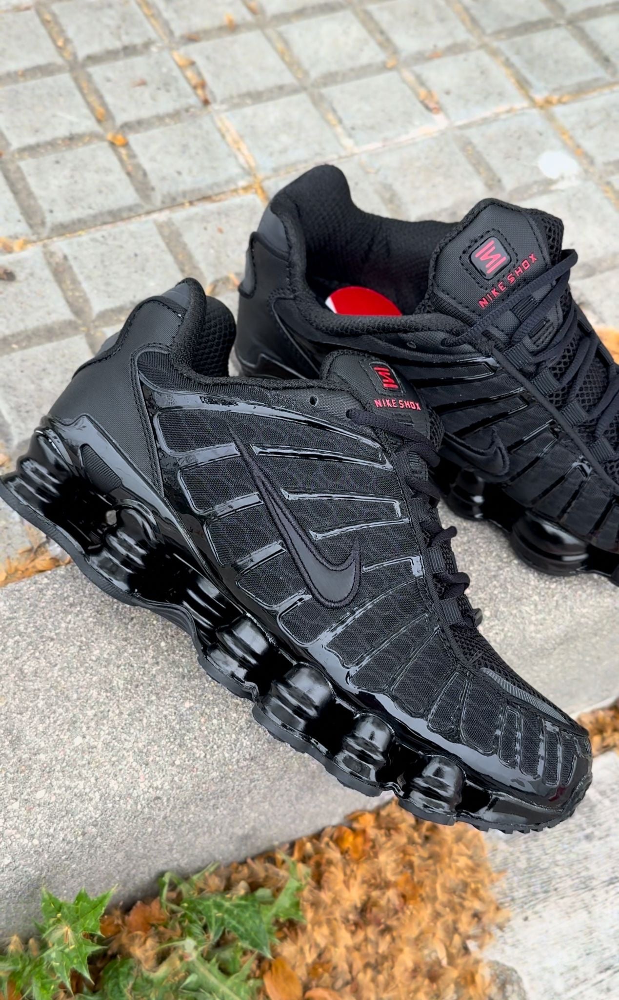 NIKE SHOX TL